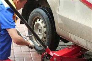 源城区附近拖车24小时服务热线电话