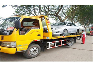 源城区附近24小时汽车拖车服务热线
